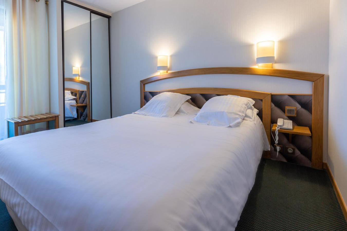 Best Western Le Relais De Laguiole Hotel & Spa Exteriör bild